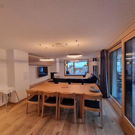 Riverside 2nd Floor South Apartament *